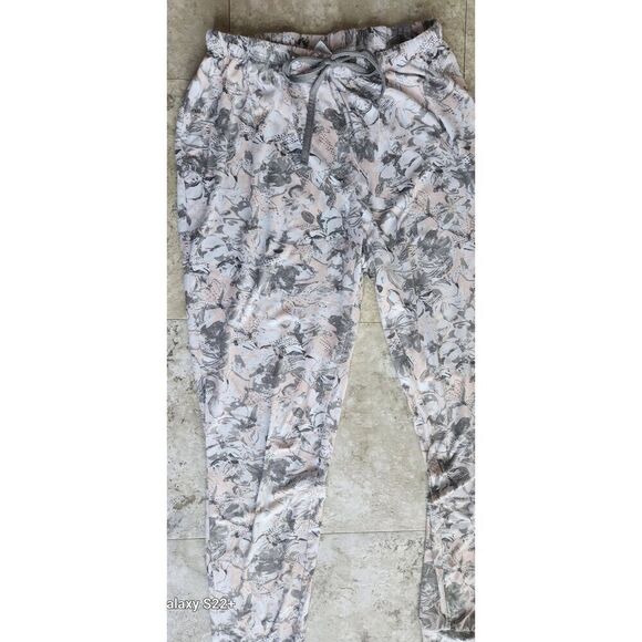 Danskin "Find Your Balance" 3 pc pajama set - Picture 4 of 13